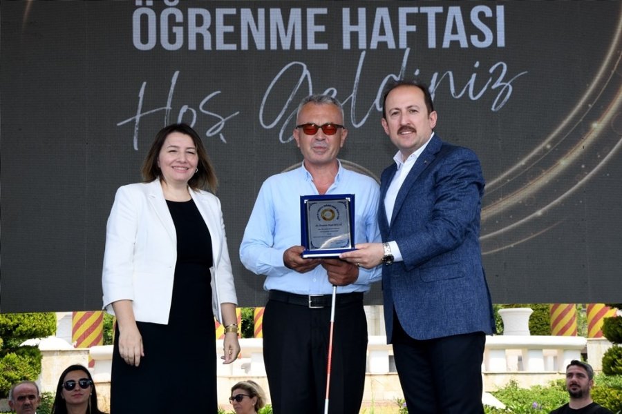 Vali Pehlivan, Hayat Boyu Öğrenme Haftası’nın Açılışına Katıldı