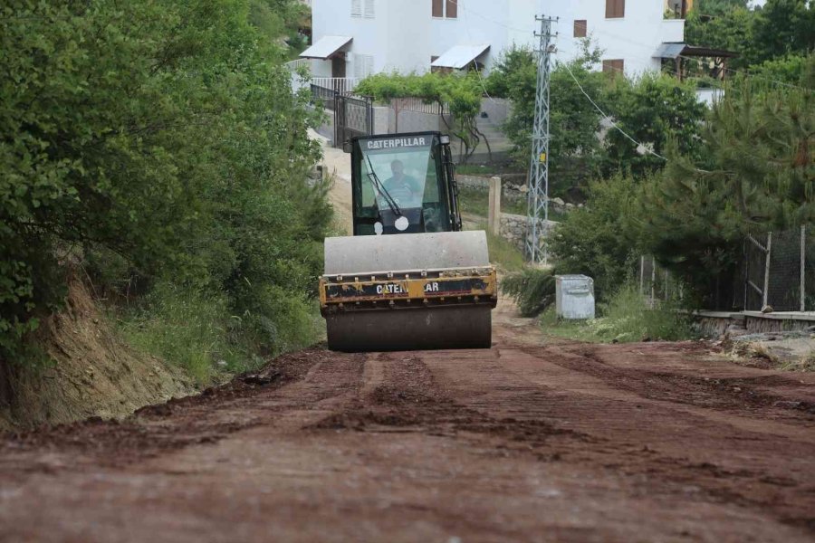 Toroslar Belediyesinden Yayla Yollarına Bakım