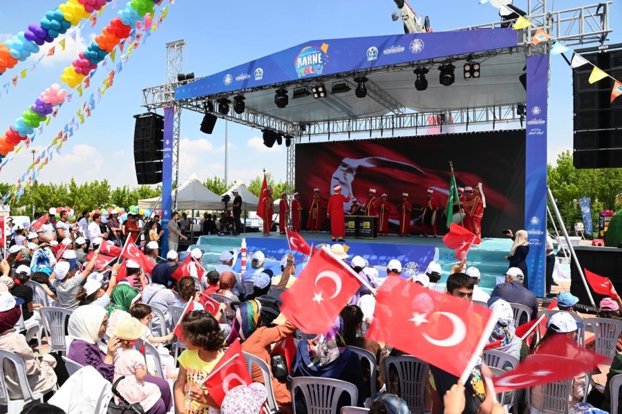 Selçuklu Yaza Merhaba Ve Karne Şenliği Başladı