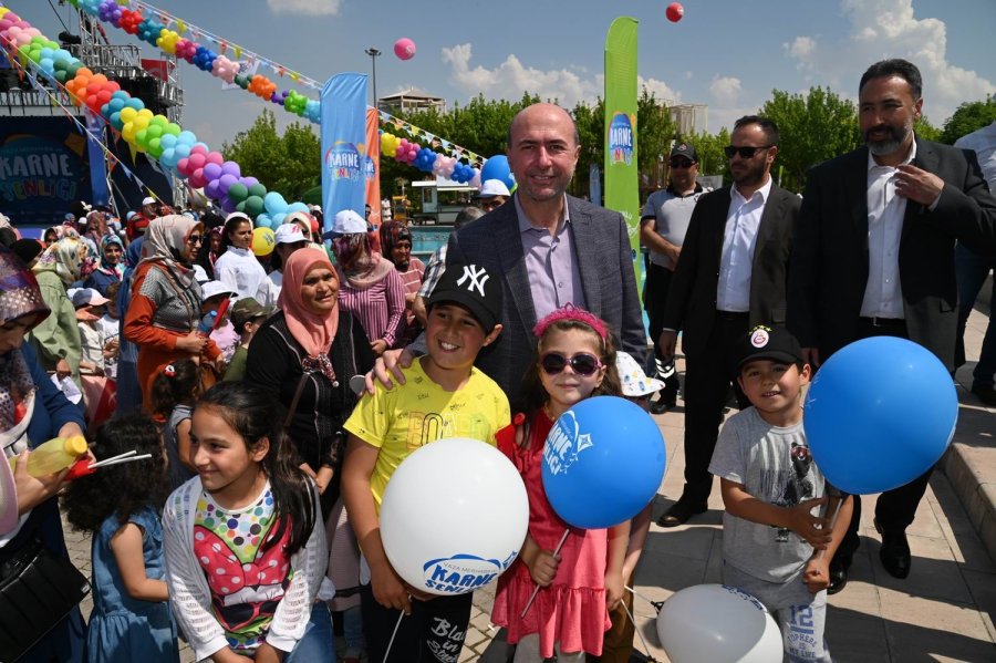 Selçuklu Yaza Merhaba Ve Karne Şenliği Başladı