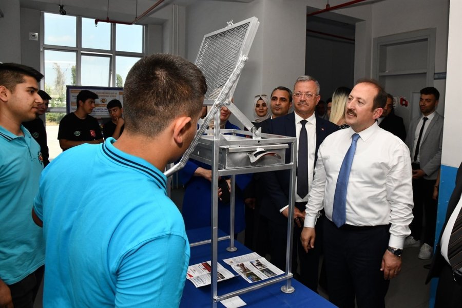 Vali Pahlivan, Özel Şişecam Mesleki Ve Teknik Anadolu Lisesi’nde İncelemelerde Bulundu