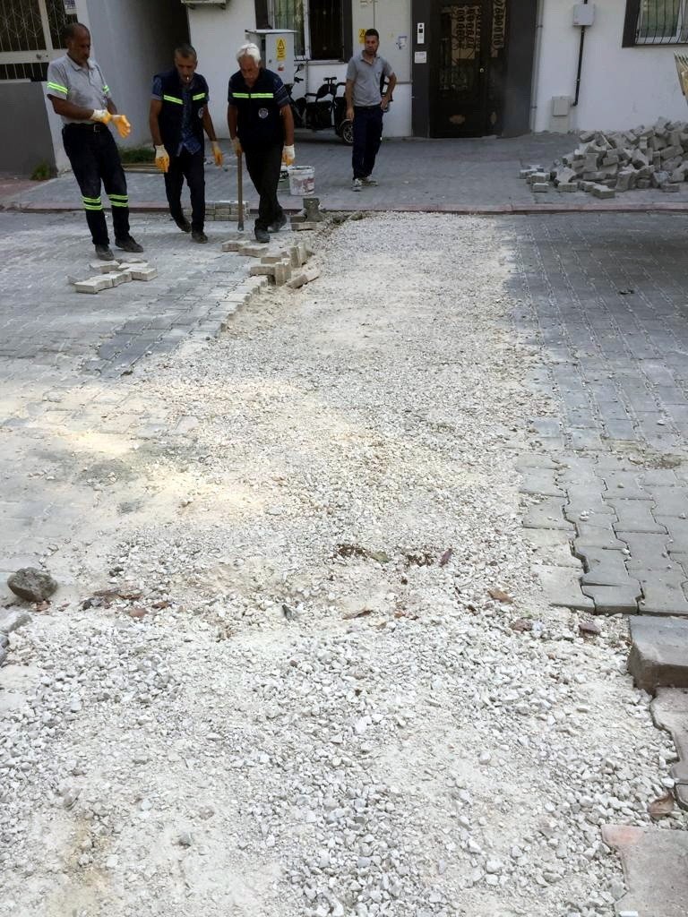 Akdeniz Belediyesi Fen İşleri Ekipleri Yoğun Mesaide