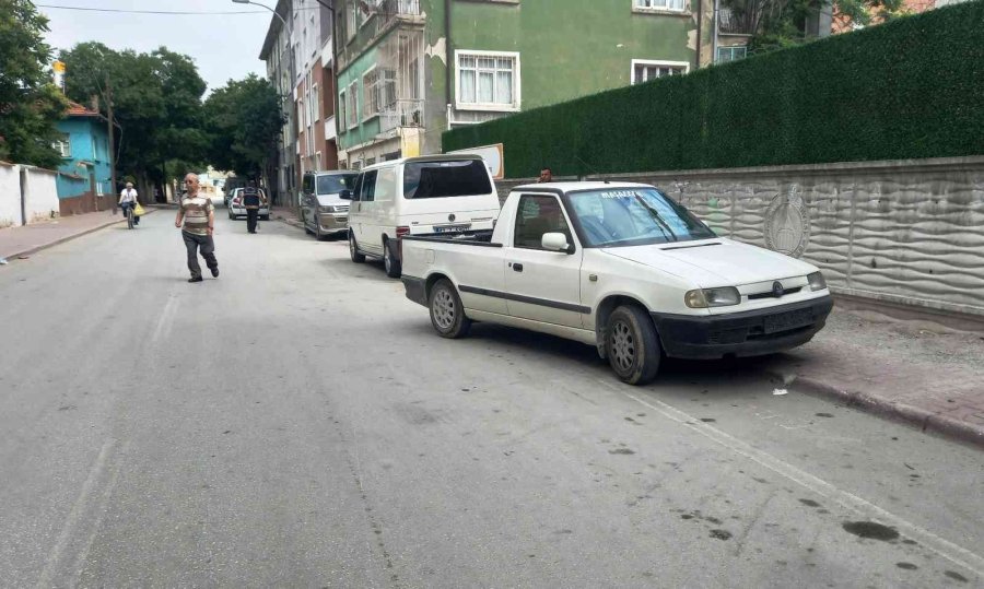 Gasp Ettikleri Araçla Husumetlisini Ve Bir Köpeği Öldüren Zanlılar Yakalandı