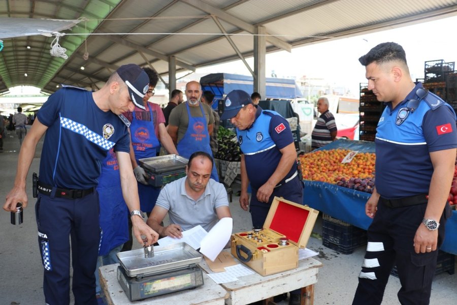 Toroslar Zabıtasından Fahiş Fiyat Ve Etiket Denetimi