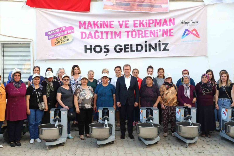 Başkan Seçer, Anamur’da Üreticilerle Buluştu