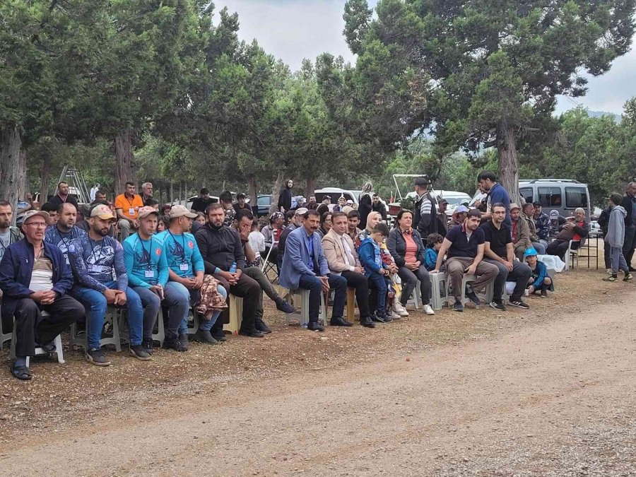 Olta Tutkunları Sudak Balığı Yarışmasında Bir Balık Bile Yakalayamadı