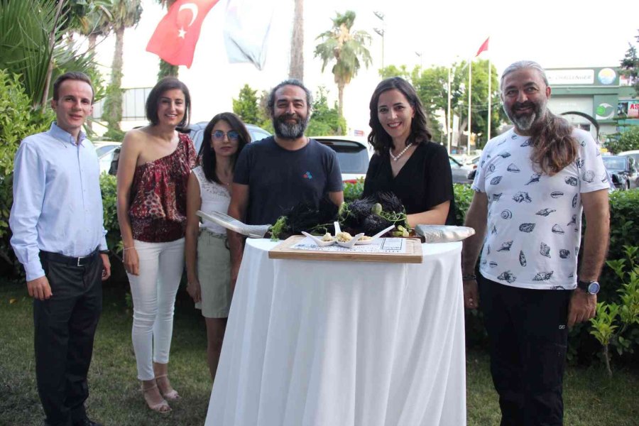 Zehirli Aslan Balığı Artık Mersin Sofralarını Da Süsleyecek