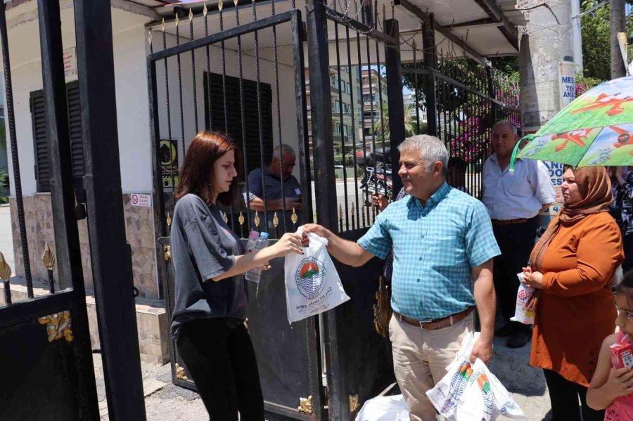 Toroslar Belediyesi, Yks Heyecanına Ortak Oldu