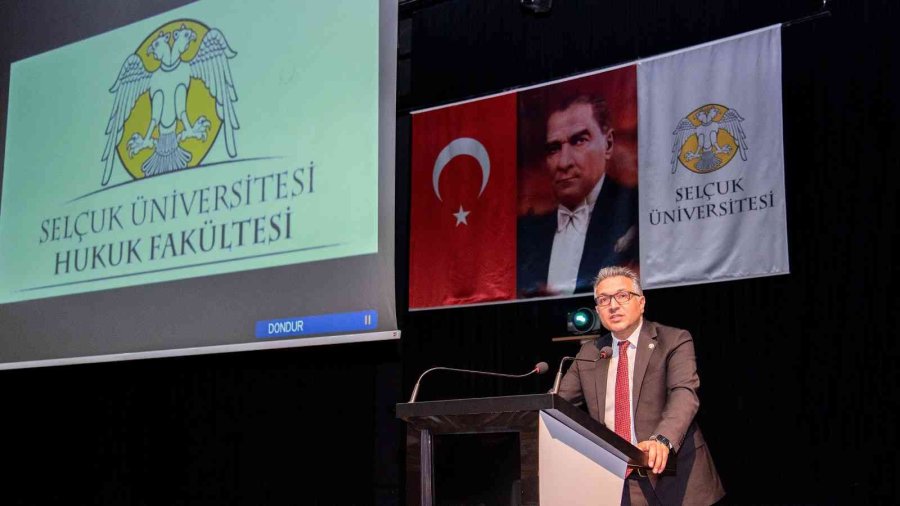 Selçuk Üniversitesinde Genç Hukukçular Mezuniyet Sevinci Yaşadı