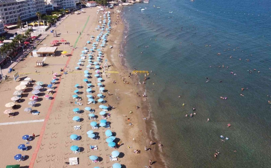 Yaz Tatili Başladı, Turizmin Merkezi Kızkalesi’nde Yoğunluk Arttı