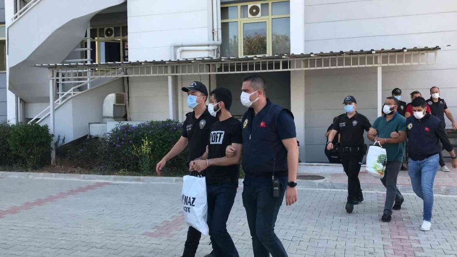 ’şahmeran’ Operasyonunda Gözaltına Alınan 15 Şüpheli Adliyeye Sevk Edildi