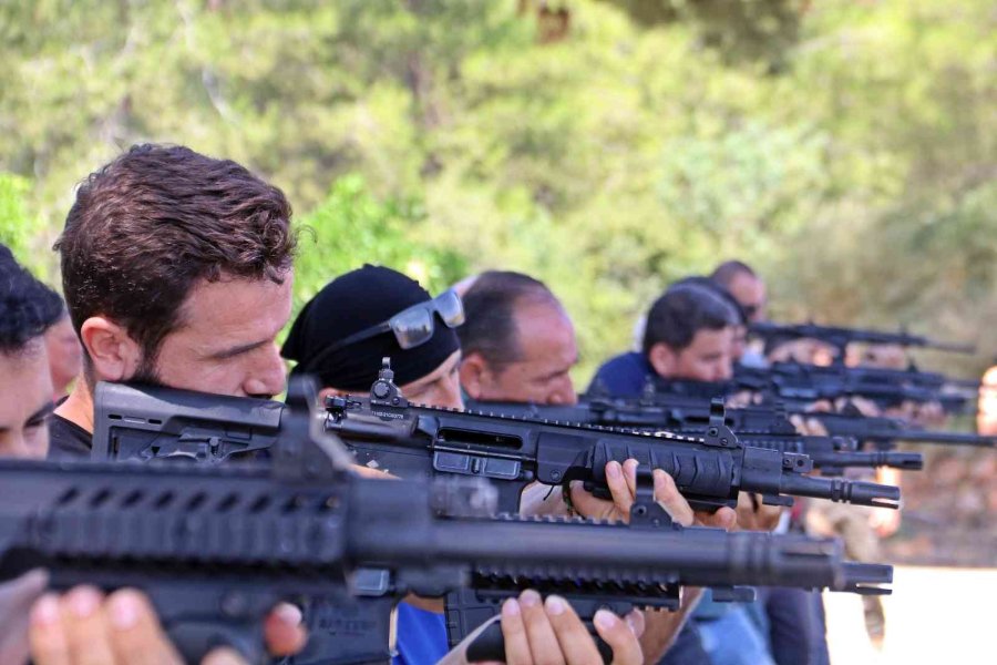 Polislerin ‘sarsılmaz’ Eğitimi Nefes Kesti