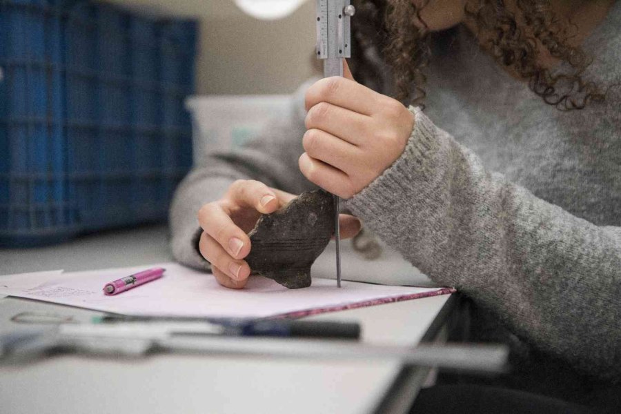 Anadolu Üniversitesi Edebiyat Fakültesi, Düşünce Dünyasını Zenginleştiren Mezunlar Yetiştiriyor