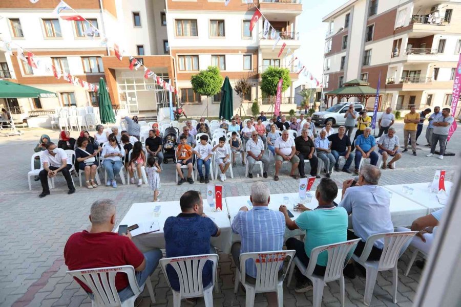 Başkan Tarhan, Toki Sakinleri İle ’halk Günü’nde Buluştu