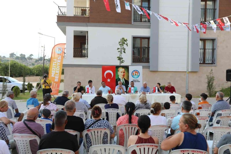 Başkan Tarhan, Toki Sakinleri İle ’halk Günü’nde Buluştu