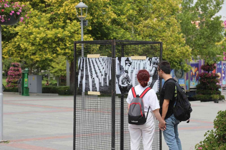 Konya’da Srebrenitsa Şehitleri Fotoğraf Sergisiyle Anıldı