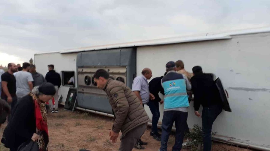 Kayseri’de Tur Otobüsü Devrildi: 31 Yaralı