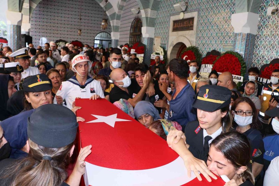 Mersinli Pençe Şehidi Son Yolculuğuna Uğurlandı