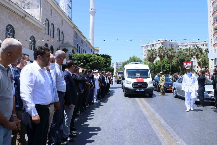 Mersinli Pençe Şehidi Son Yolculuğuna Uğurlandı