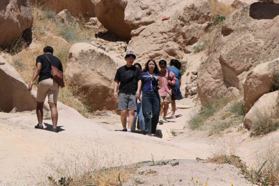 Kapadokya’nın Girş Kapısındaki Selime Katedrali’ne Ziyaretçi İlgisi Arttı