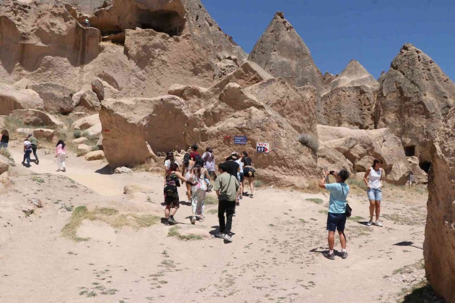 Kapadokya’nın Girş Kapısındaki Selime Katedrali’ne Ziyaretçi İlgisi Arttı