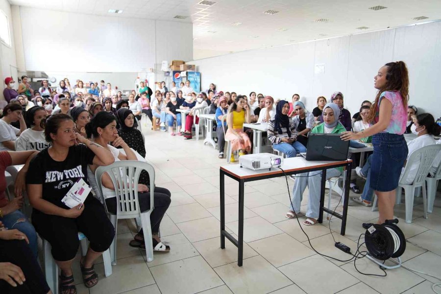 Tarsus’ta Kadınlara Farkındalık Eğitimi