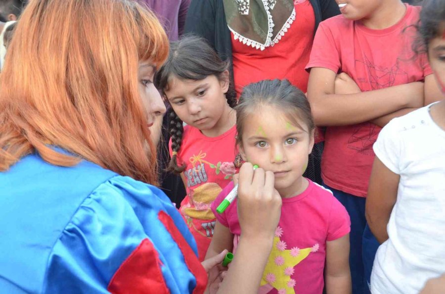 Mersin’de ’köy Şenlikleri’ Renkli Görüntülerle Sürüyor