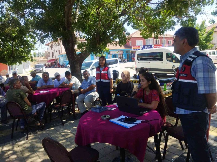 Erkekler, Kadına Yönelik Şiddete Karşı Bilgilendirildi