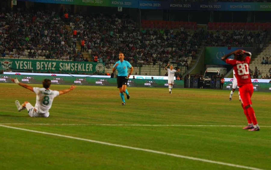 Uefa Konferans Ligi: Konyaspor: 1 - Vaduz: 2 (ilk Yarı)