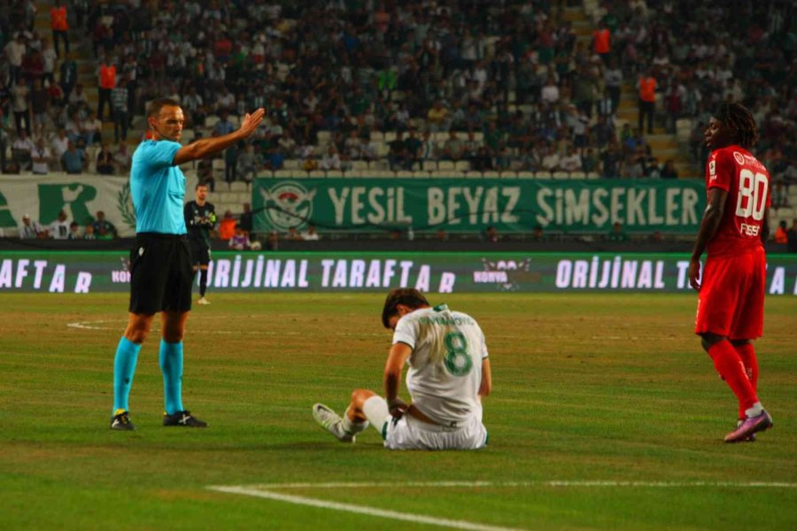 Uefa Konferans Ligi: Konyaspor: 1 - Vaduz: 2 (ilk Yarı)