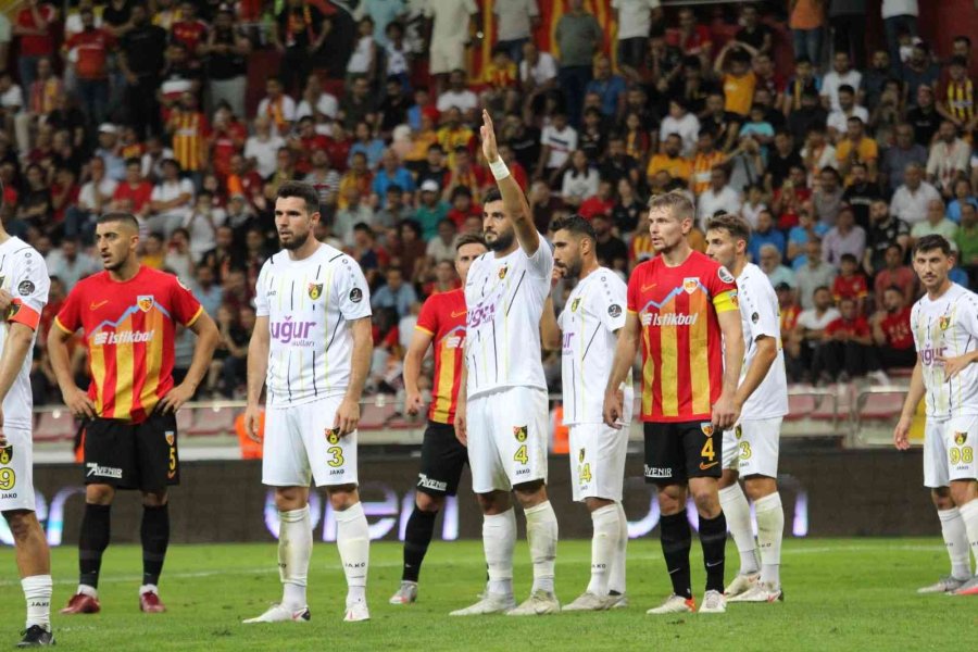 Spor Toto Süper Lig: Kayserispor: 1 - İstanbulspor: 0 (maç Sonucu)