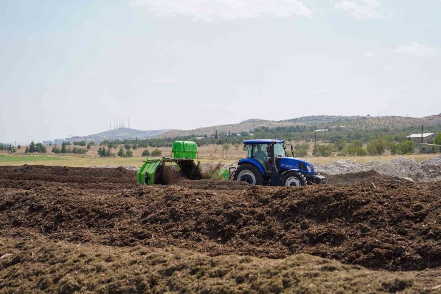 Selçuklu’da Atıklar Organik Gübreye Dönüşüyor