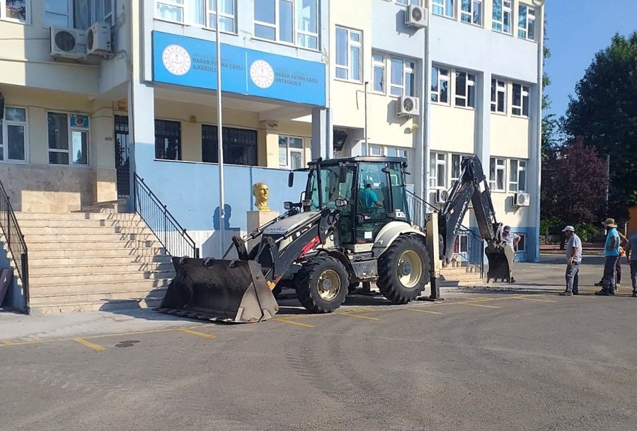 Konyaaltı Okullarında Hummalı Çalışma