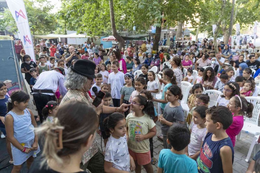 Mersin’de Kültür Sanat Etkinlikleri Sürüyor