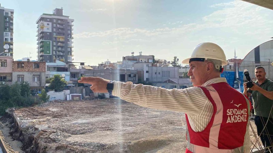 Yerinde Kentsel Dönüşümle İnsanlar Yıkılmak Üzere Olan Evlerden Kurtuluyor