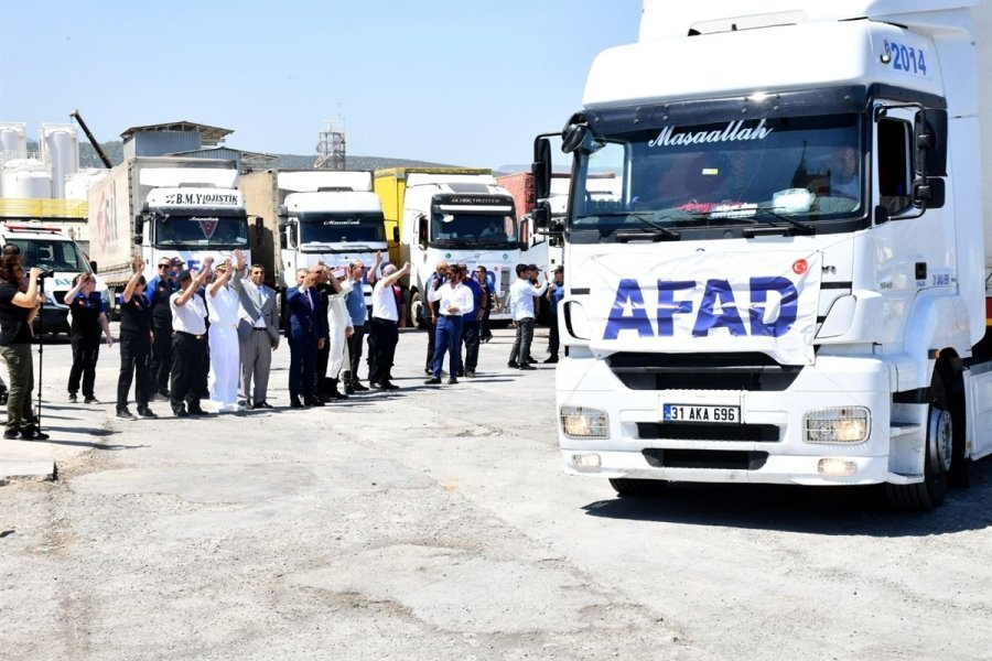 Lübnan’a İnsani Yardım Malzemesi Taşıyan 4. Gemi Mersin’den Uğurlandı