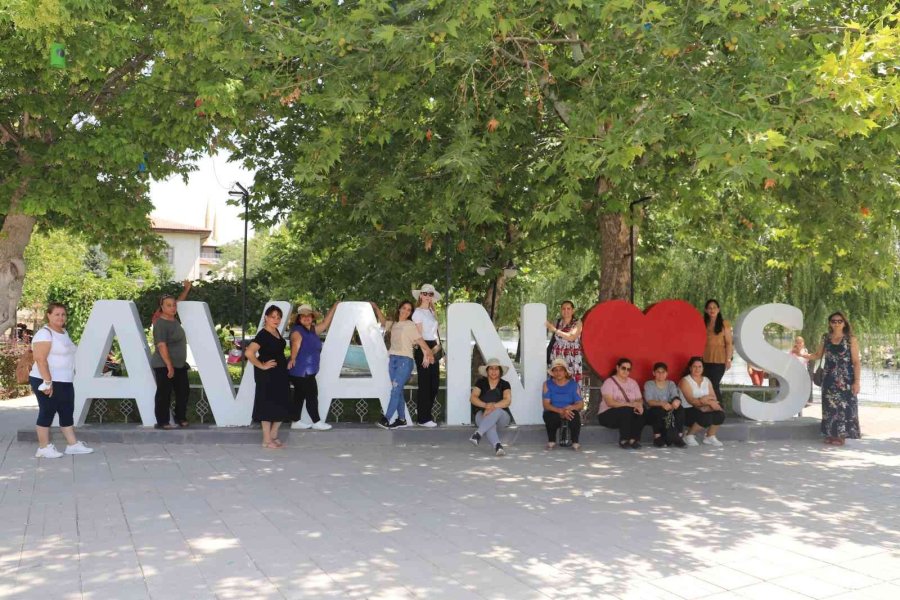 Akdenizli Kadınlar Kapadokya Turuna Çıktı