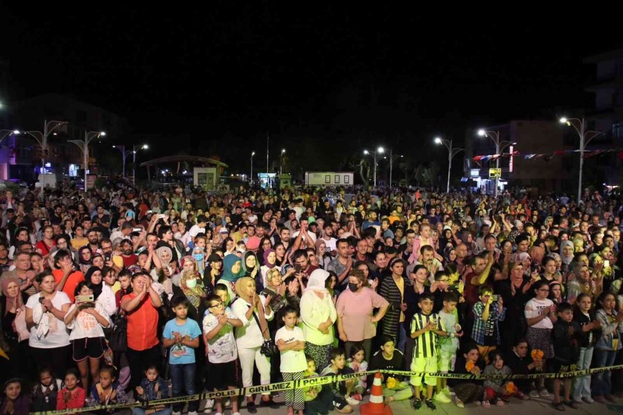 Akşehir Onur Günü, Fener Alayı Ve Jandarma Bandosu Konseri İle Final Yaptı