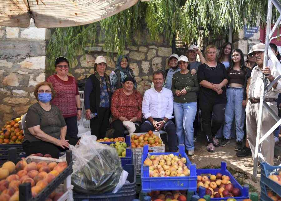 Seçer, Anamur Ve Bozyazı’da Vatandaşlarla Buluştu