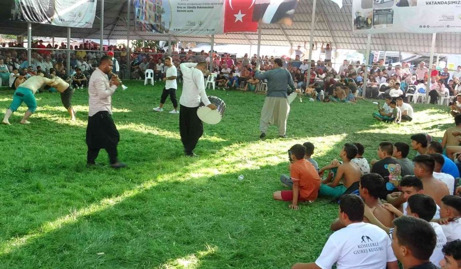 Yörüklerin Çimde Nefes Kesen Güreşi