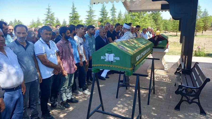 Saman Tozu Kavgasında Hayatını Kaybeden Karı Koca Son Yolculuğuna Uğurlandı