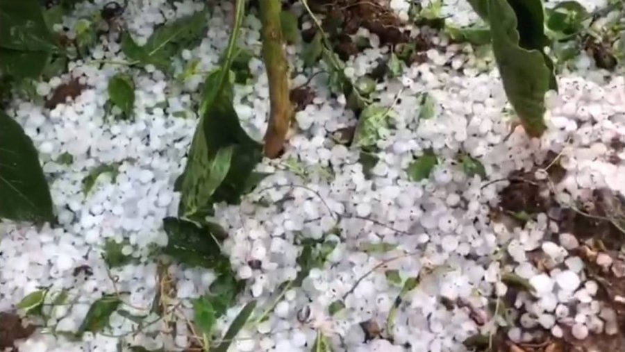 Mersin’in Yüksek Kesimlerinde Dolu Etkili Oldu