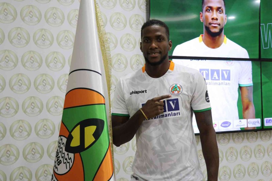 Corendon Alanyaspor, Khadim Rassoul’u Transfer Etti