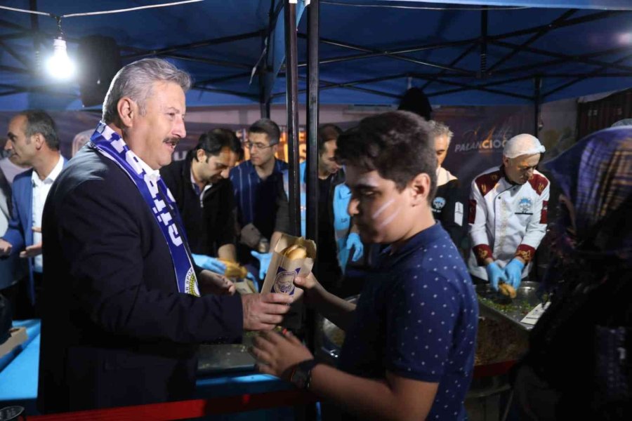 Başkan Palancıoğlu Gürpınar Mahalle Sakinleri İle Buluştu