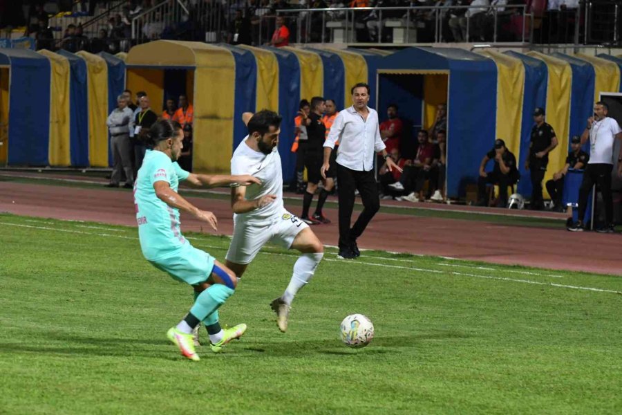 Tff 2. Lig: Tarsus İdman Yurdu: 1 - Isparta 32: 1