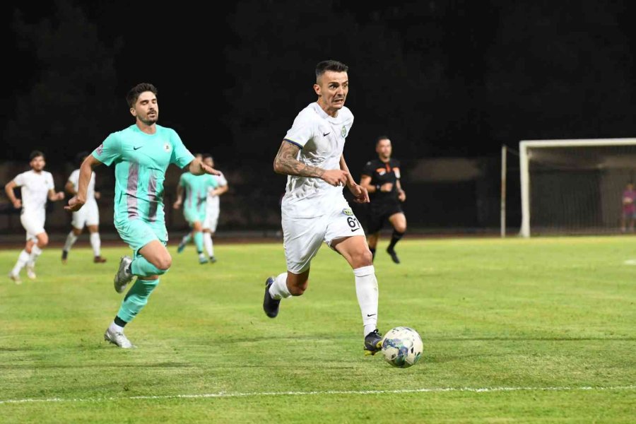 Tff 2. Lig: Tarsus İdman Yurdu: 1 - Isparta 32: 1