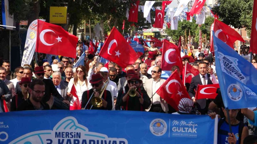 Mersin’de Karaduvar Balık Festivali Coşkusu