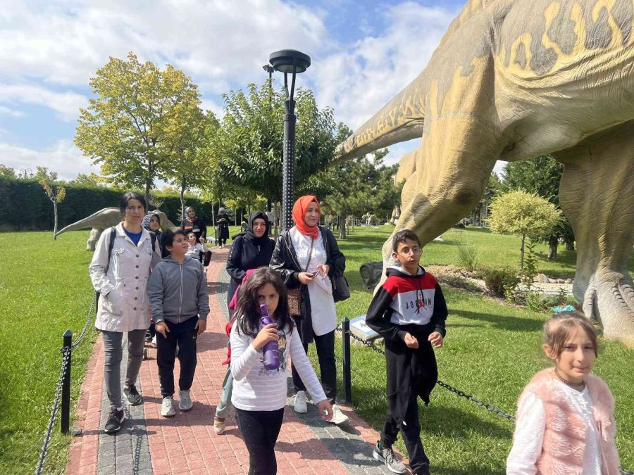 İmmün Yetmezlik Tedavisi Gören Çocuklar Gönüllerince Eğlendi