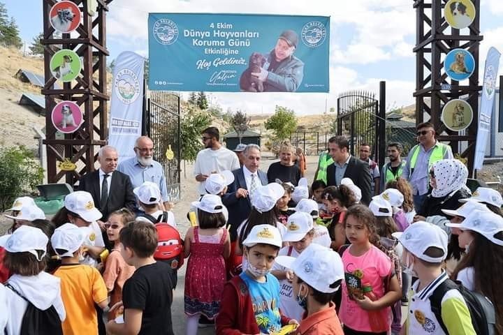 Hayvanları Koruma Günü’nde ‘hayvan Mezarlığı’ Müjdesi