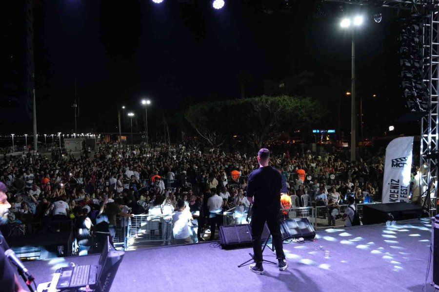 Akdeniz Rap Festivali’nde Sanatçılar Özel Bireyler İçin Sahne Aldı